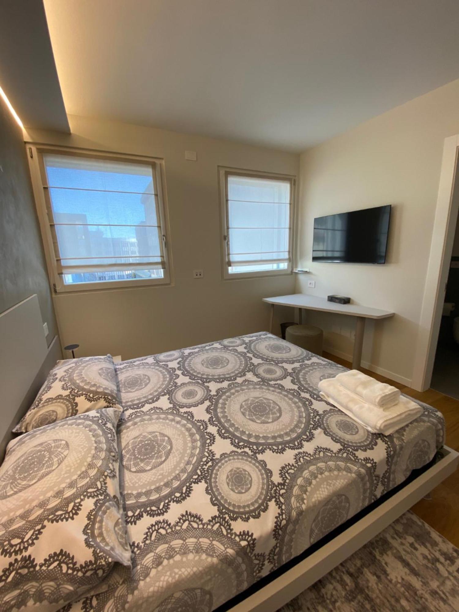 Hz+ Costantini Apartment Порденоне Екстериор снимка