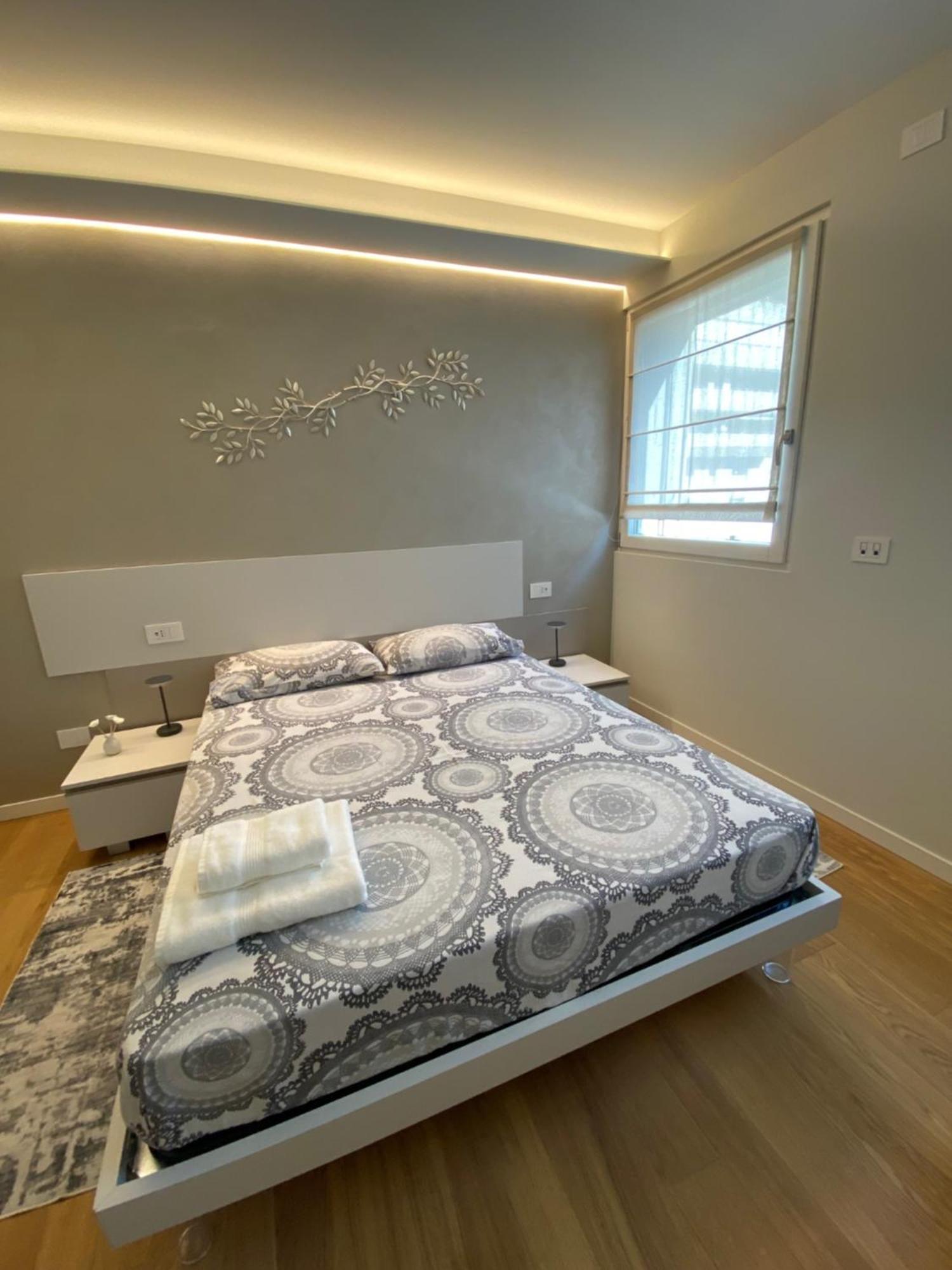 Hz+ Costantini Apartment Порденоне Екстериор снимка