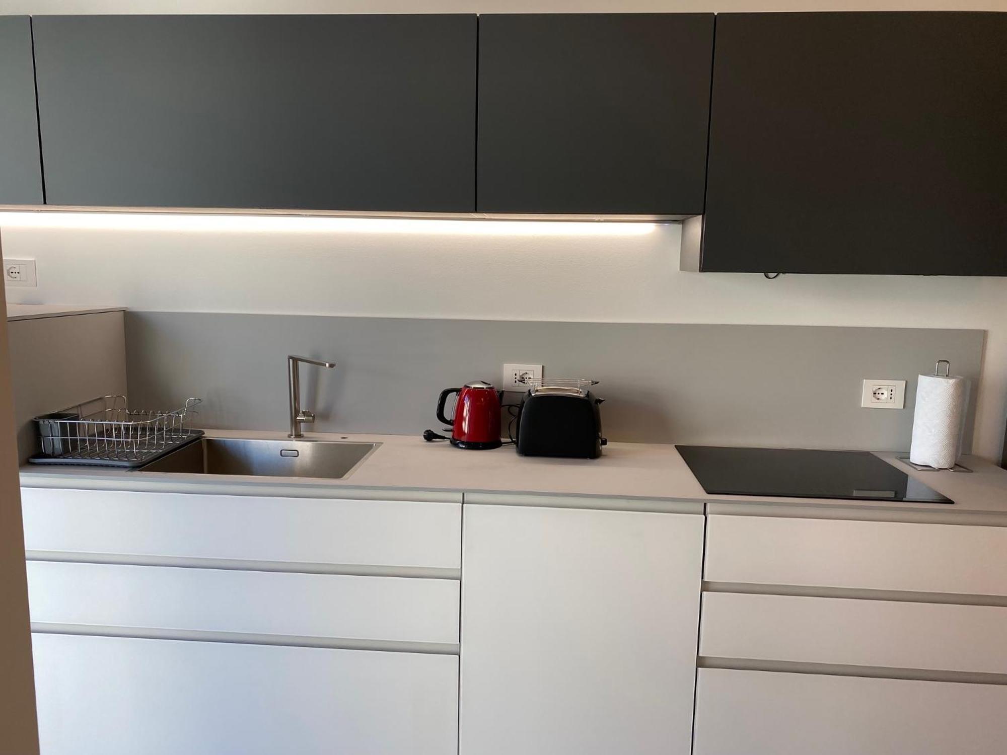Hz+ Costantini Apartment Порденоне Екстериор снимка